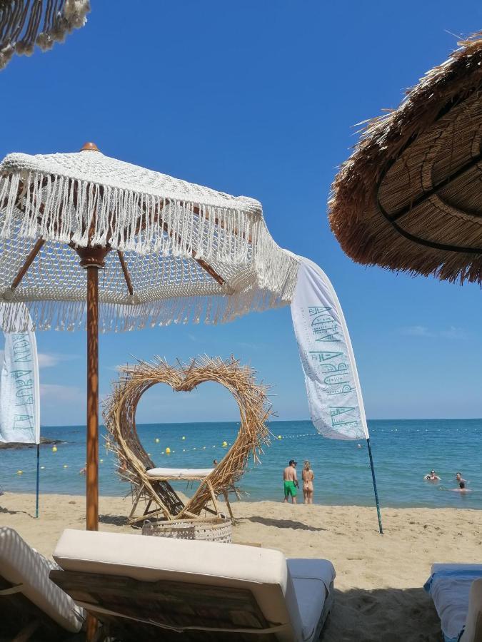 Appartement Frejus Avec Jardin, Piscine, Plage, Tennis ภายนอก รูปภาพ