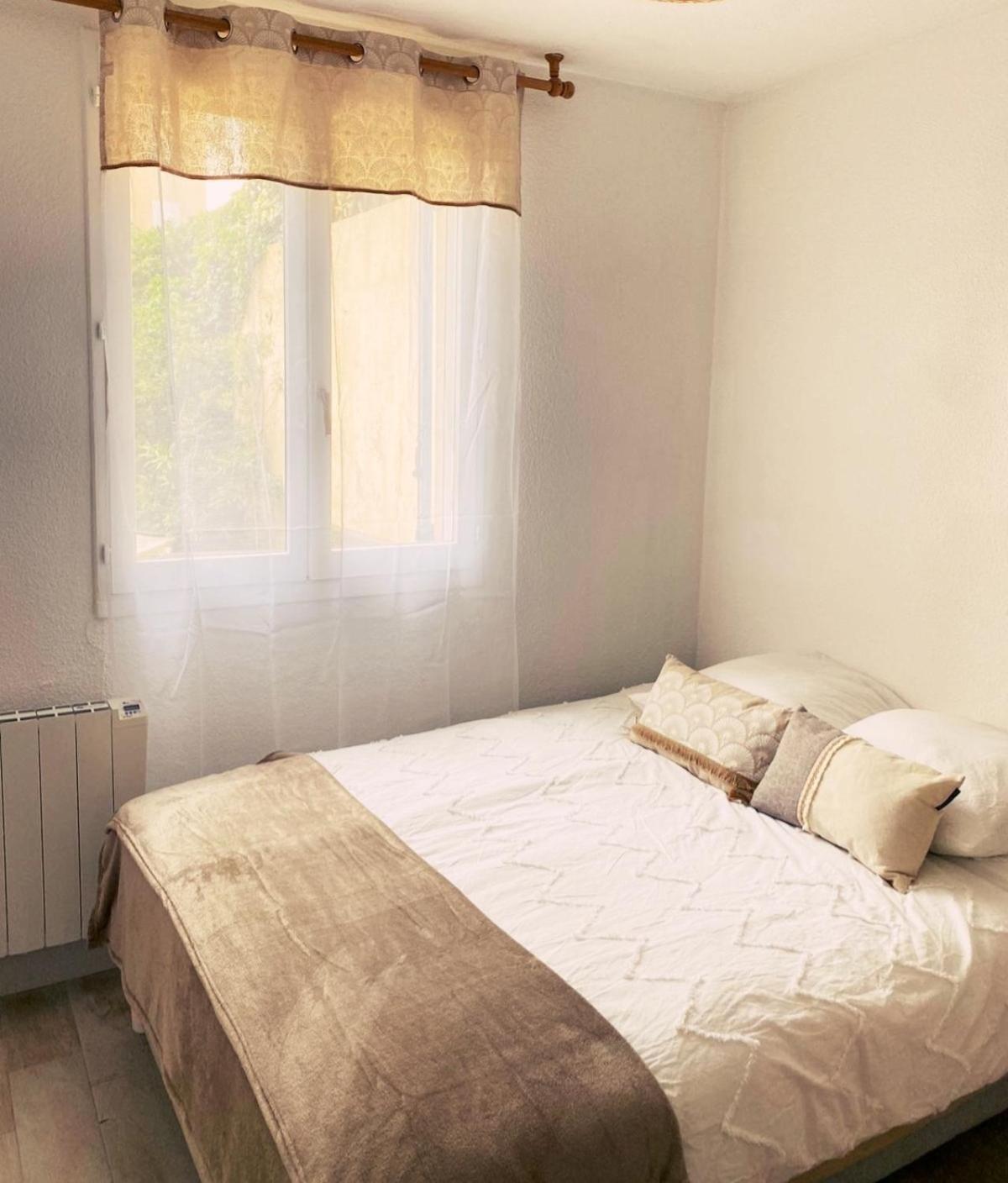 Appartement Frejus Avec Jardin, Piscine, Plage, Tennis ภายนอก รูปภาพ